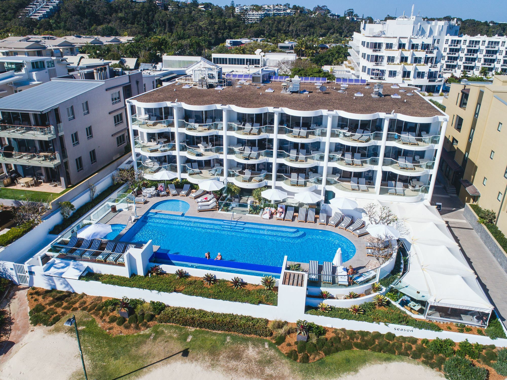 Tingirana Noosa Aparthotel Exterior photo