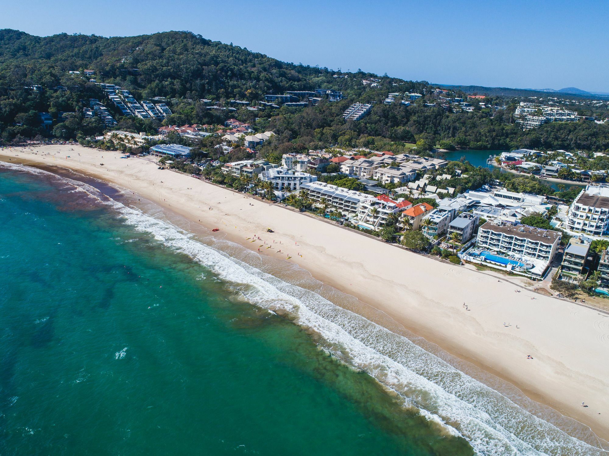 Tingirana Noosa Aparthotel Exterior photo